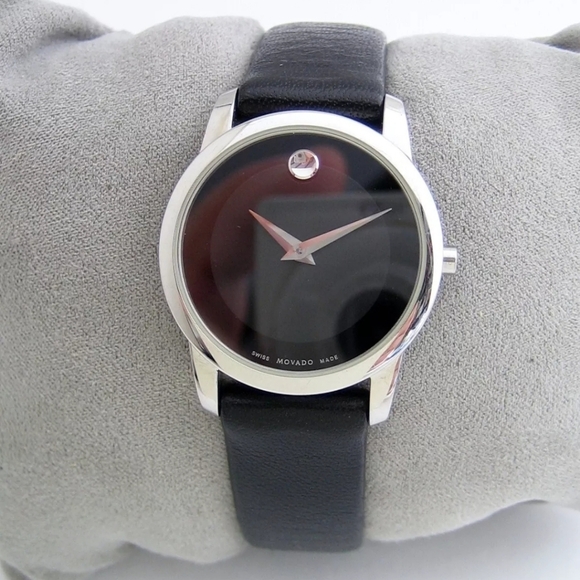 ***Brand New***  Movado Classic Museum Quartz Black Dial Ladies Watch - Picture 6 of 13
